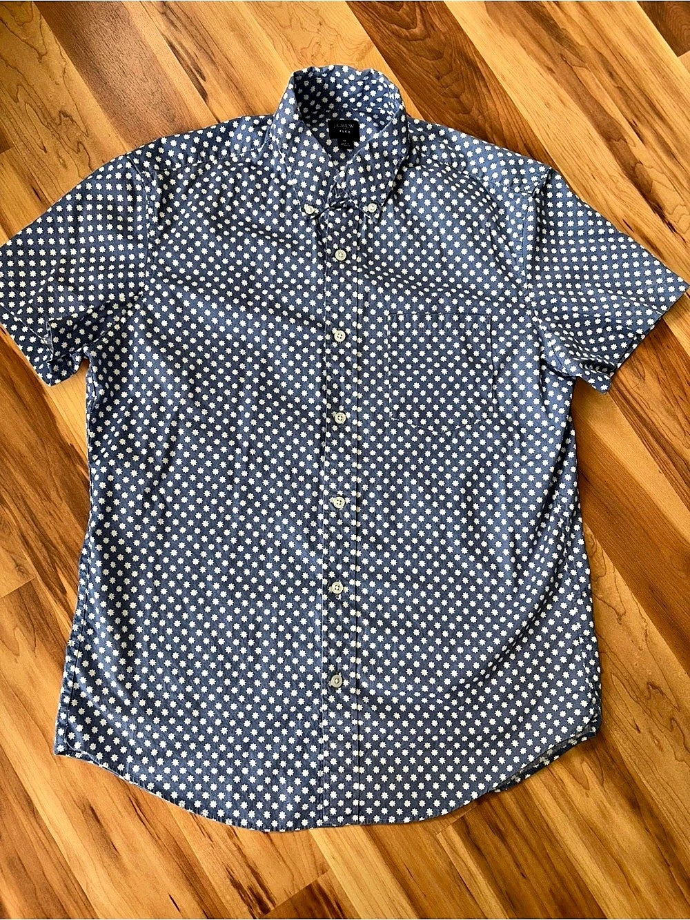 J.Crew Short-sleeve printed flex casual shirt Blue & White Medium